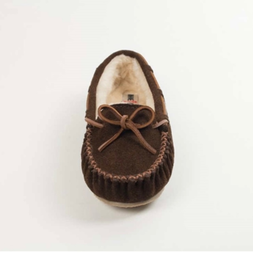 Minnetonka Moccasin slippers